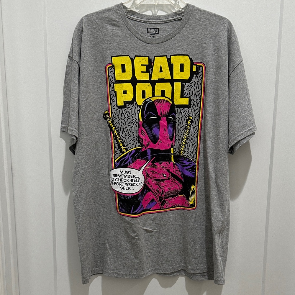 Marvel Gray Deadpool Comic Graphic Tee - image 1